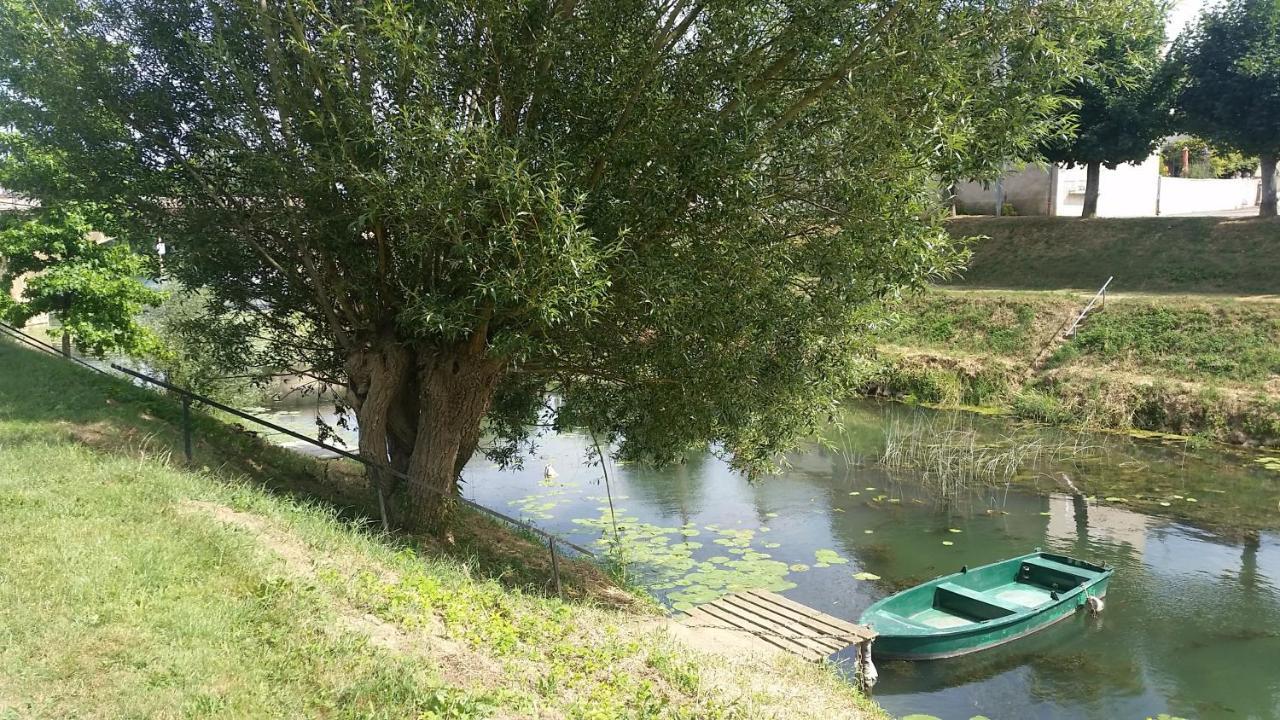 Doubs Séjour - Maison de vacances Verdun-sur-le-Doubs Esterno foto